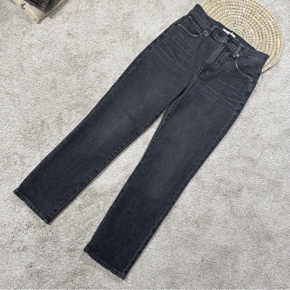 Madewell The Perfect Vintage Jean High Rise Tapered Leg in Sumner Wash Black 26 - Picture 4 of 16